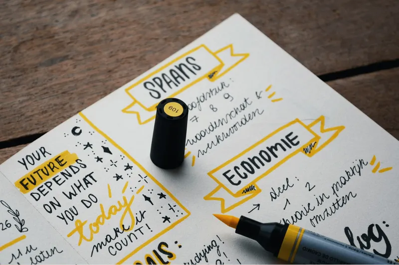 Lean Canvas vs. Business Model Canvas: Which One Should You Choose?